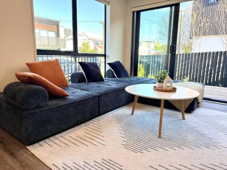 Cbd Luxury Parkside Living 2 Bedroom With Parking Christchurch 0*,  New Zealand